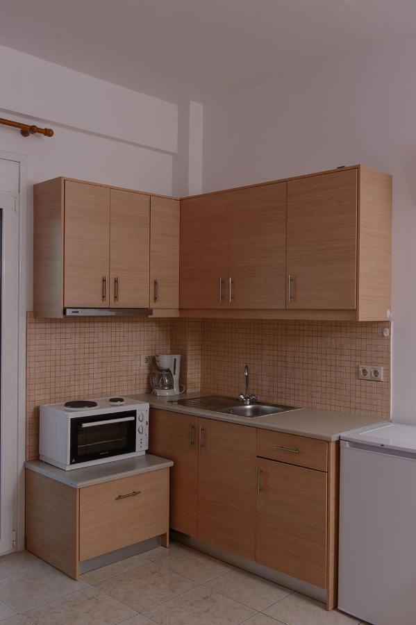 Appartamento Pelini Kalamaki  Esterno foto