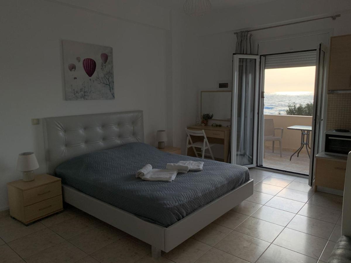 Appartamento Pelini Kalamaki  Esterno foto